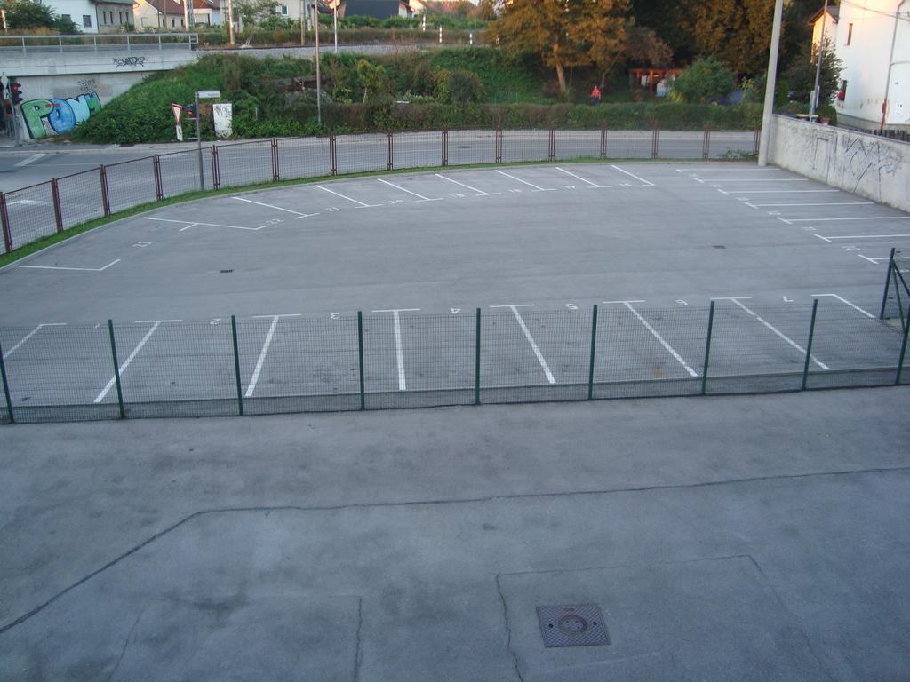 Guesthouse Koprivec Ljubljana Dış mekan fotoğraf